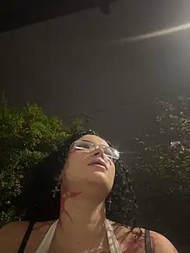 Electra doll  online show from 11/29/25, 01:41