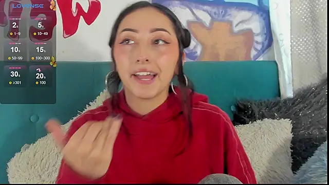 Snapshot of v1cky_ chatting on 02/13/25, 10:00 v1cky online show from 02/13/25, 10:00