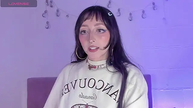 v1cky  online show from 04/06/26, 10:54