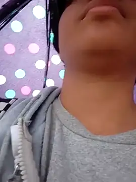 Emmapark  online show from 03/07/25, 06:43