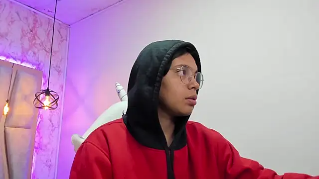 Emmapark  online show from 03/20/25, 11:16