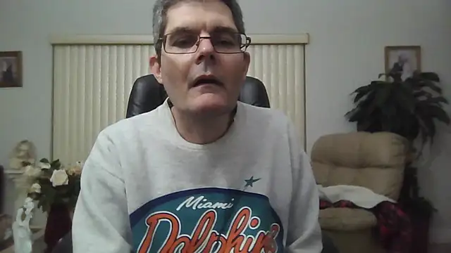 Snapshot of Copfiremen4566 chatting on 02/23/26, 06:00 Copfiremen4566 online show from 02/23/26, 06:00