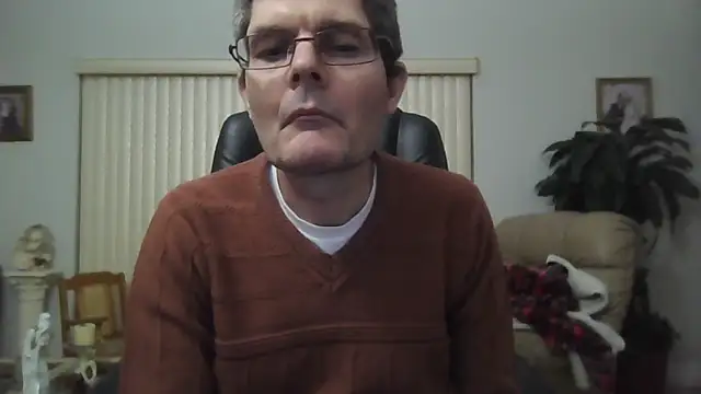 Snapshot of Copfiremen4566 chatting on 03/20/26, 05:45 Copfiremen4566 online show from 03/20/26, 05:45