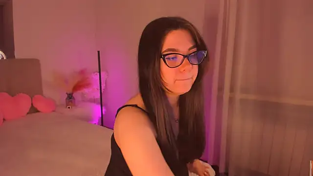 Snapshot of SelenaaSky chatting on 02/15/25, 01:38 SelenaaSky online show from 02/15/25, 01:38