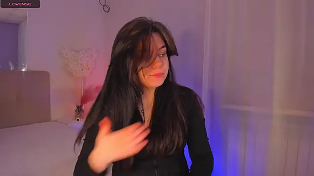 Snapshot of SelenaaSky chatting on 03/19/25, 01:51 SelenaaSky online show from 03/19/25, 01:51