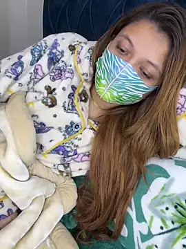 Jen jennyy1 online show from 01/04/25, 09:52