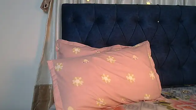 Jen jennyy1 online show from 01/22/25, 10:29