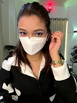 Jen jennyy1 online show from 11/18/25, 09:08