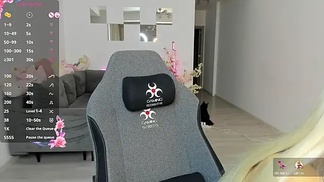 LovelyBianca online show from 09/21/25, 08:10