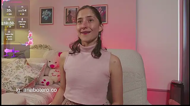 KittyAna online show from 12/04/25, 07:55