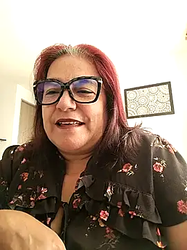 Snapshot of MARIANMILLS__ chatting on 03/21/25, 01:12 MARIANMILLS   online show from 03/21/25, 01:12