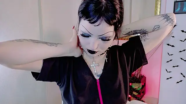 Snapshot of Madison_Jackson chatting on 04/23/26, 08:00 Madison Jackson online show from 04/23/26, 08:00