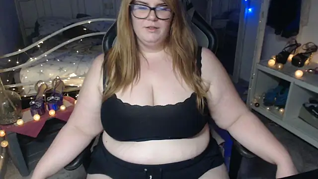 ZoeyLey online show from 03/15/25, 10:22