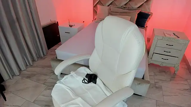 Snapshot of nakamura_sam chatting on 12/19/24, 12:23 nakamura sam online show from 12/19/24, 12:23