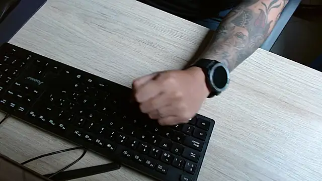 hans ro online show from 10/08/25, 03:53