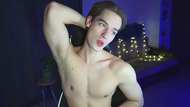 Snapshot of Litmate chatting on 11/06/25, 02:12 Litmate online show from 11/06/25, 02:12