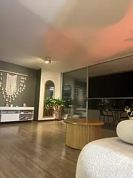 Irish Collins online show from 01/16/25, 03:23