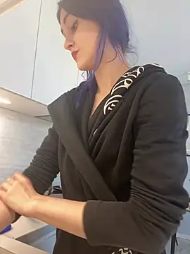 Erotic Synth Goddess online show from 02/09/25, 12:30