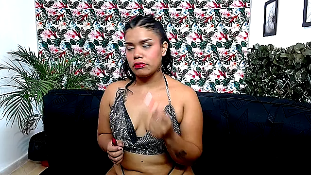 Wendy Hot  online show from 12/04/24, 04:32