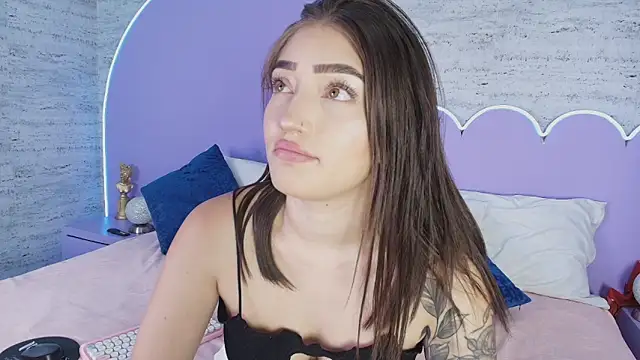 Snapshot of Giaa_Ross chatting on 03/19/26, 07:40 Giaa Ross online show from 03/19/26, 07:40