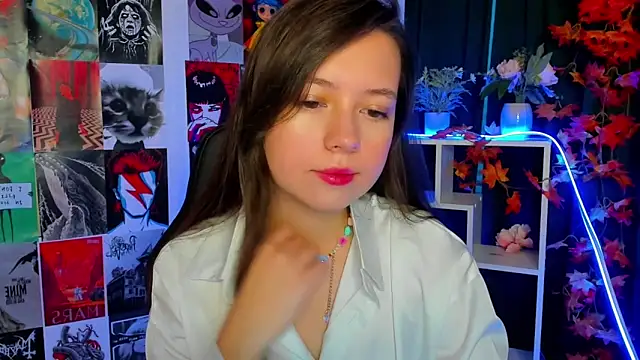 Lina Brownie online show from 12/04/24, 02:42