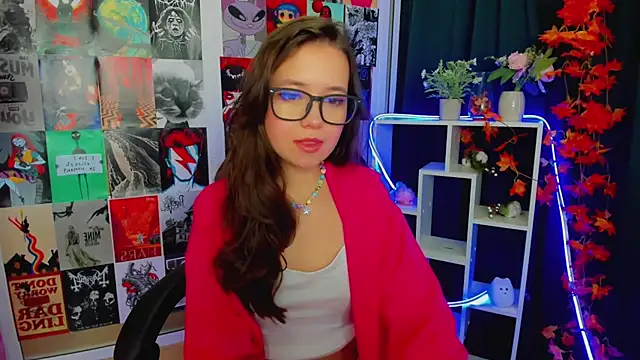 Lina Brownie online show from 12/26/24, 05:04