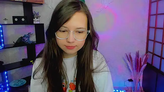 Lina Brownie online show from 01/04/25, 02:03