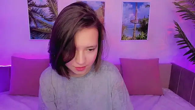 Lina Brownie online show from 01/18/25, 02:14