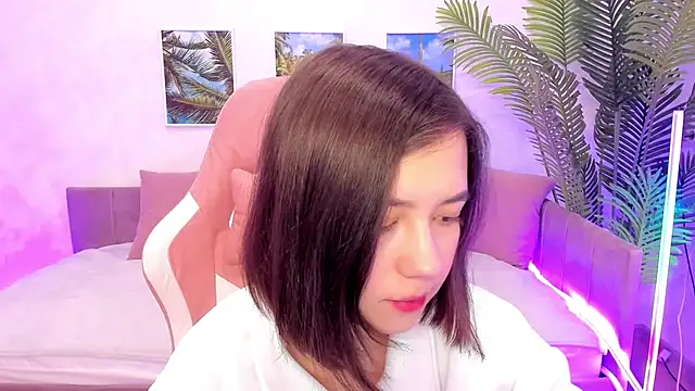 Lina Brownie online show from 02/18/25, 01:54