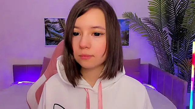 Lina Brownie online show from 03/23/25, 02:26