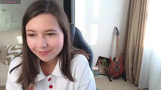 Lina Brownie online show from 09/30/25, 11:15