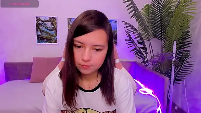 Lina Brownie online show from 10/09/25, 03:04