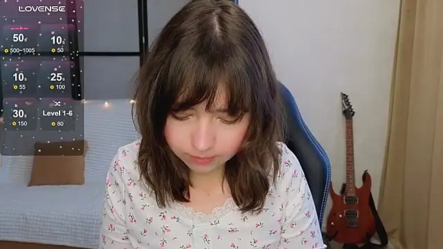 Lina Brownie online show from 12/05/25, 04:32