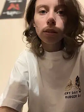 RinaMood online show from 10/28/25, 01:36