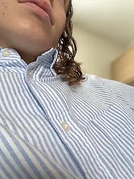 Snapshot of RinaMood chatting on 03/24/26, 04:17 RinaMood online show from 03/24/26, 04:17