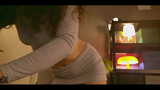 Miley Smile online show from 09/29/25, 05:34