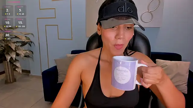 CharlotteCox  online show from 02/10/25, 03:32