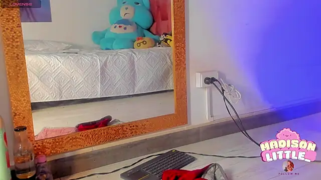 madison little  online show from 03/19/25, 05:50