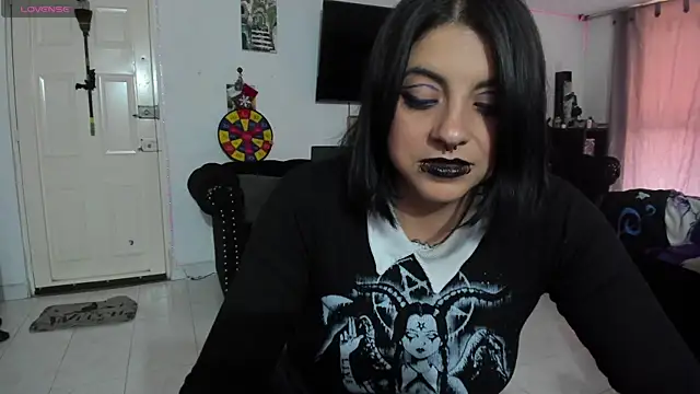 Snapshot of Acid666_alice chatting on 12/13/24, 09:41 Acid666 alice online show from 12/13/24, 09:41