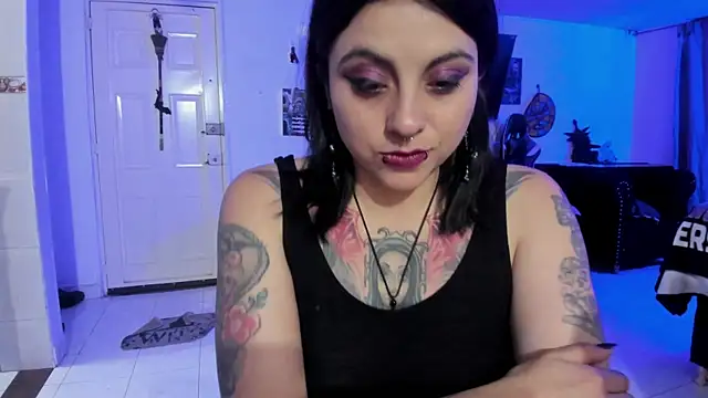 Snapshot of Acid666_alice chatting on 09/27/25, 04:28 Acid666 alice online show from 09/27/25, 04:28