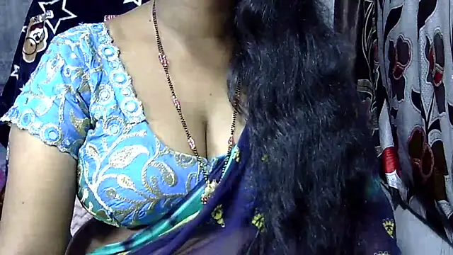 Snapshot of samyukthapuretelugu chatting on 03/19/25, 10:11 samyukthapuretelugu online show from 03/19/25, 10:11