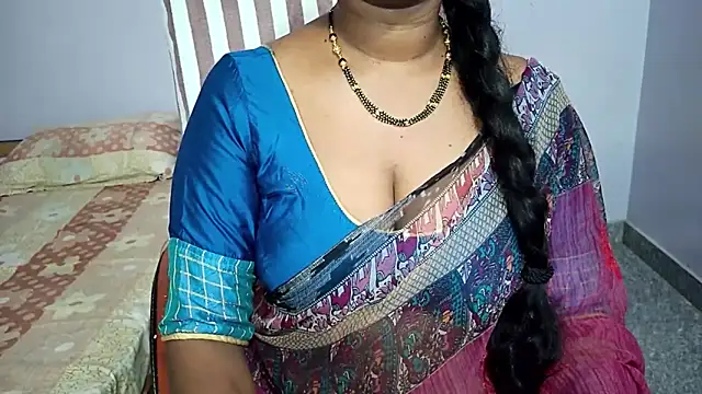 Snapshot of samyukthapuretelugu chatting on 04/24/26, 01:57 samyukthapuretelugu online show from 04/24/26, 01:57