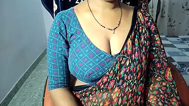 Snapshot of samyukthapuretelugu chatting on 07/18/26, 07:45 samyukthapuretelugu online show from 07/18/26, 07:45