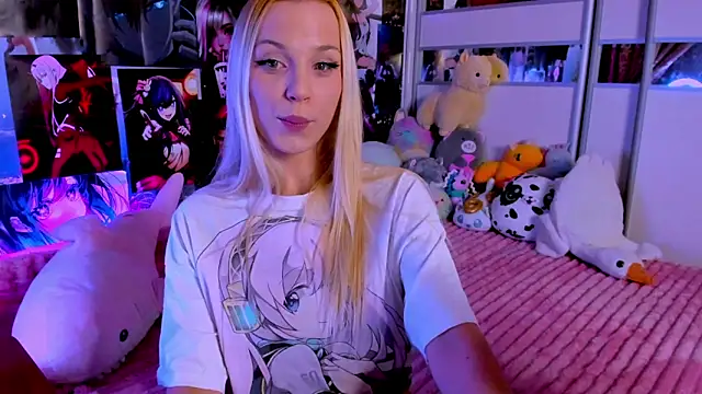 Snapshot of Cute__Pony chatting on 12/15/24, 09:31 Cute Pony online show from 12/15/24, 09:31