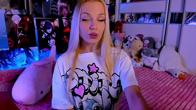 Snapshot of Cute__Pony chatting on 02/03/25, 09:29 Cute Pony online show from 02/03/25, 09:29