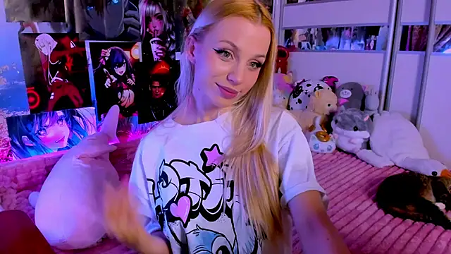 Snapshot of Cute__Pony chatting on 02/11/25, 09:25 Cute Pony online show from 02/11/25, 09:25