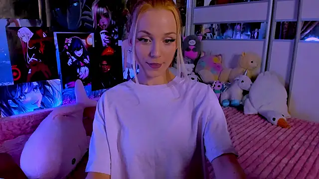 Snapshot of Cute__Pony chatting on 02/27/25, 09:25 Cute Pony online show from 02/27/25, 09:25