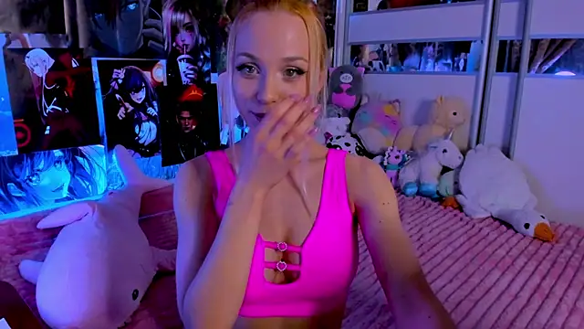 Snapshot of Cute__Pony chatting on 03/07/25, 12:26 Cute Pony online show from 03/07/25, 12:26