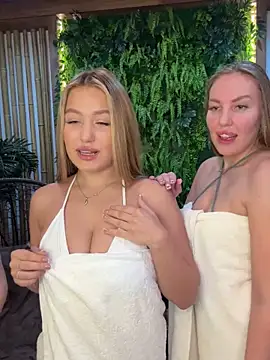 Kelly Hardy online show from 11/24/25, 02:22