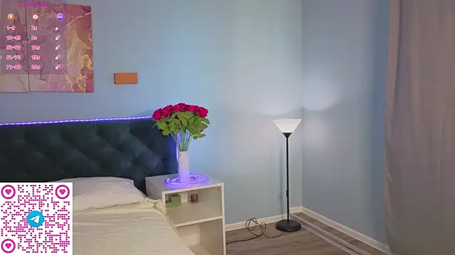 Snapshot of Kelly_Hardy chatting on 04/22/26, 12:57 Kelly Hardy online show from 04/22/26, 12:57